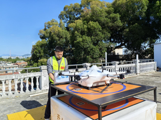 (4-网站)“筑路”低空天地宽!福建移动发力低空经济绘就智慧城市新图景1128.jpg